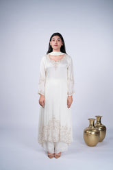 Chinon Suit Set with Katdana Hand-Embroidered