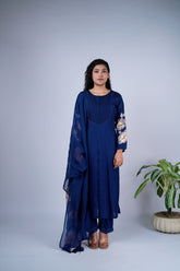 Hand-Brush Painted Royal Suit Set