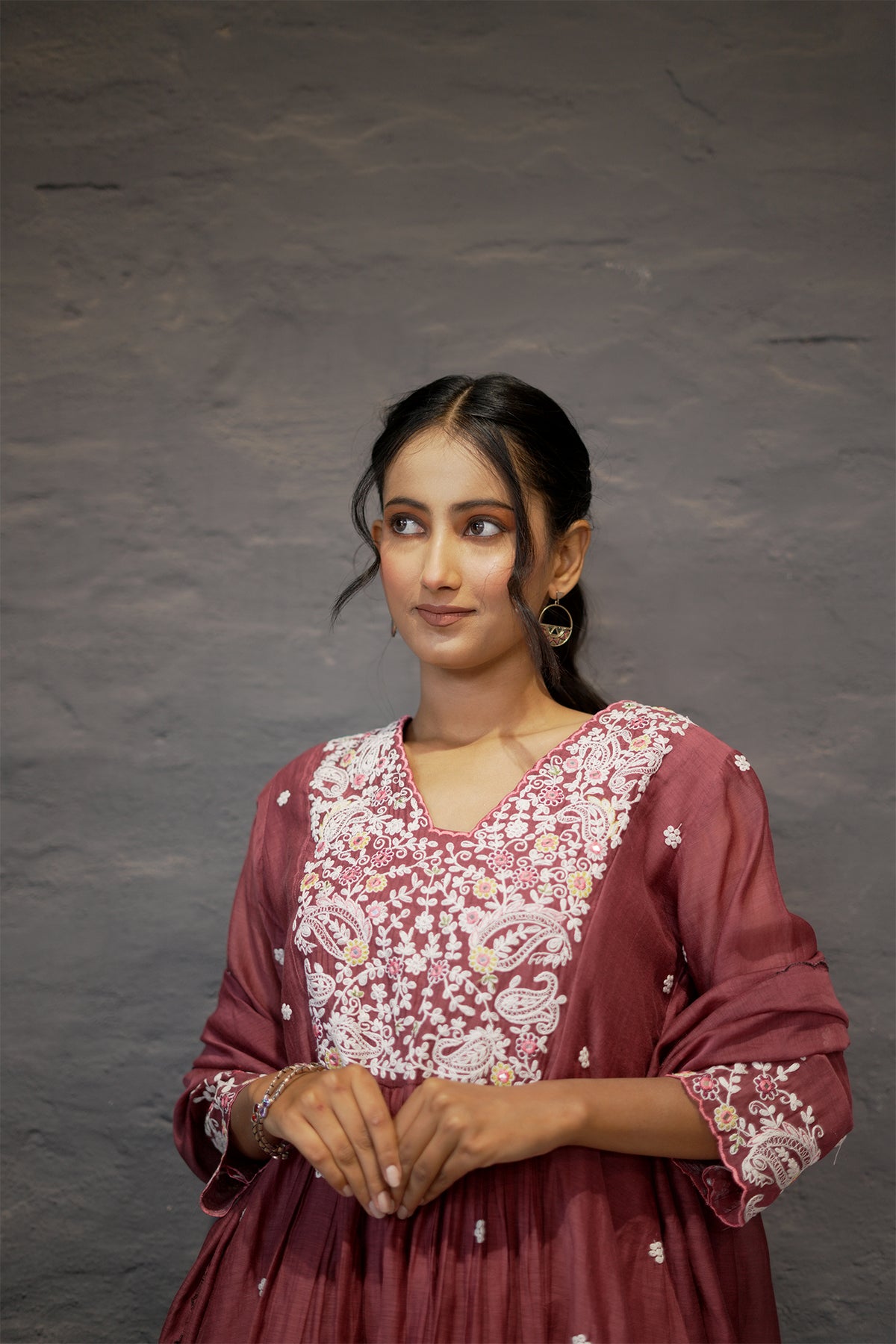 Zamun Mul Chanderi Embroidered Suit Set with Dupatta